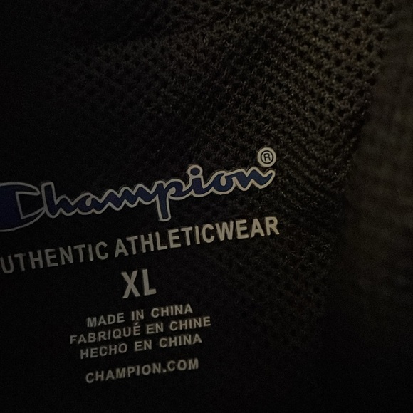 Champion windbreaker size XL - Picture 3 of 4